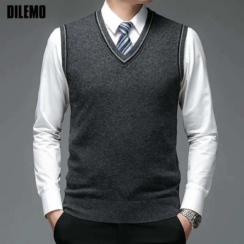 100% Wool Top Quality New Autum Fashion Brand Solid Pullover Sweater V Neck Knit Vest Men Plain Sleeveless Casual Men Clothing