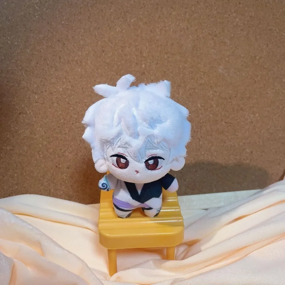 Sakata Gintoki Anime Role Mini boneca de pelúcia, adorável macio Starfish corpo pingente chaveiro, brinquedos de pelúcia, figuras de aniversário presente, 10cm