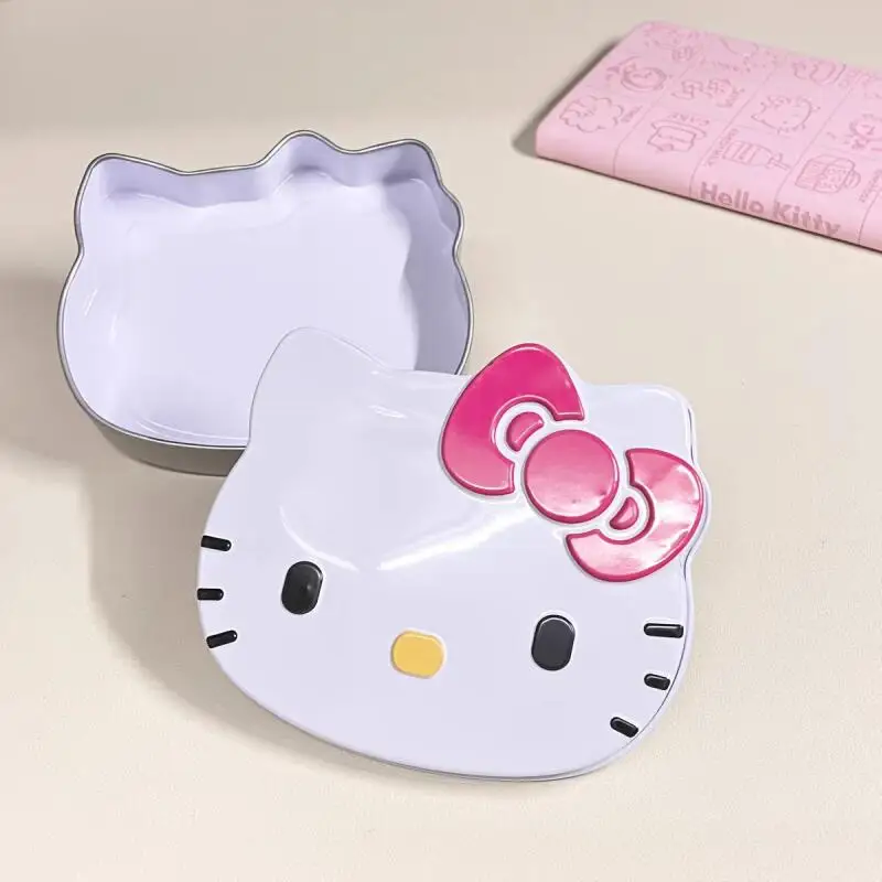 Sanrio Hello Kitty Kotak Tinplate Kotak Penyimpanan Kucing Kt Logam Lucu Perhiasan Kartu Permen Stiker Timah Organizer Kaleng Hadiah dengan Bantalan Memo