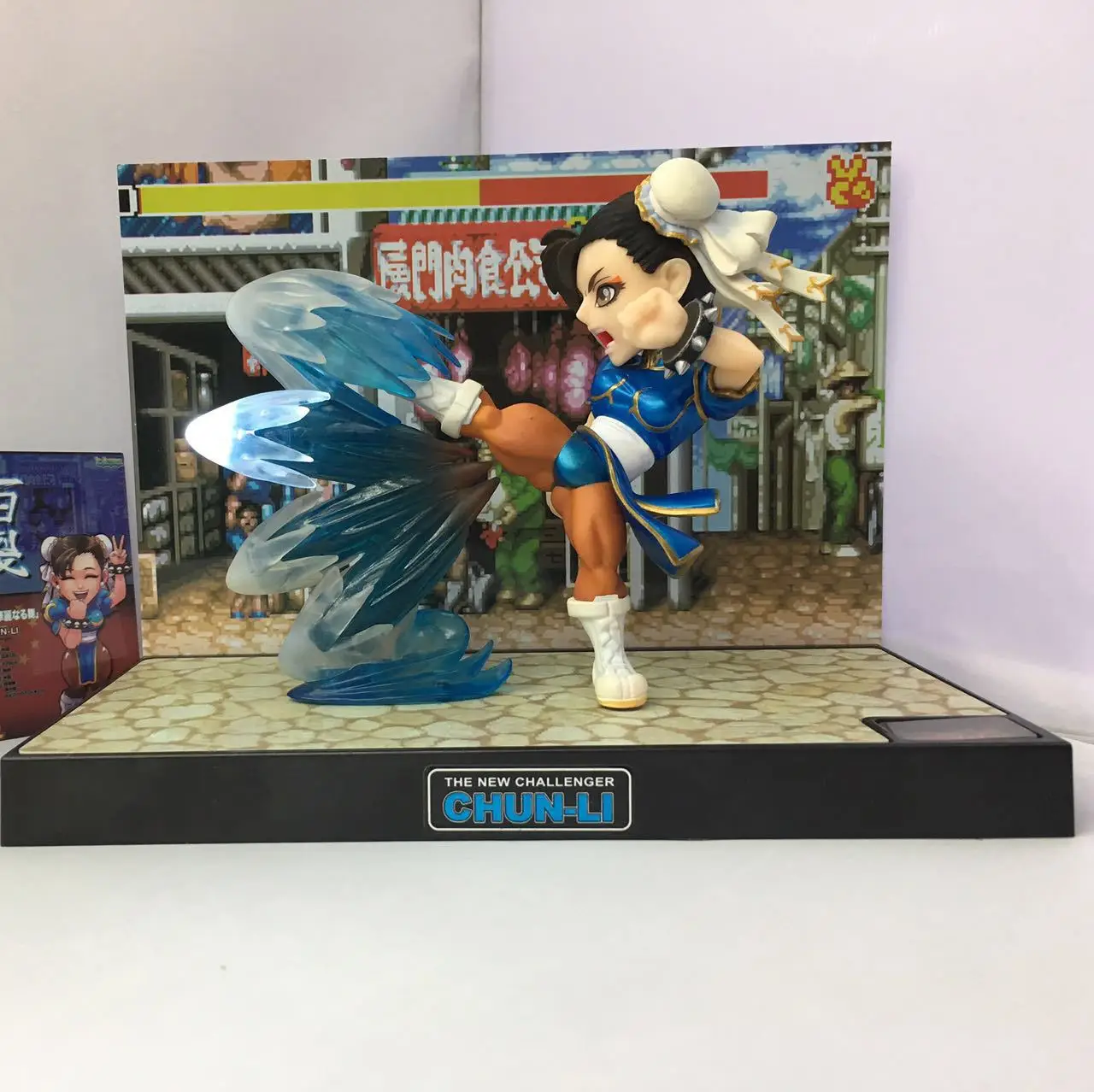 Street Fighter Anime Figure Ken Masters Action Figures Shouryuukenn Ken CHUN-LI Statue With Light Collectible Model Toy Gifts