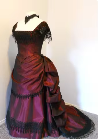 Victorian Red Bustle Ball Vampire Dress Victorian Gothic Steampunk Edwardian Southern Belle Evening Dress Vampire Wedding Dress