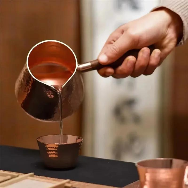 

B08B-500 мл кувшин для латте из чистой меди, кувшин для молока с деревянной ручкой, чайники, молоток, посуда для напитков ручной работы, посуда