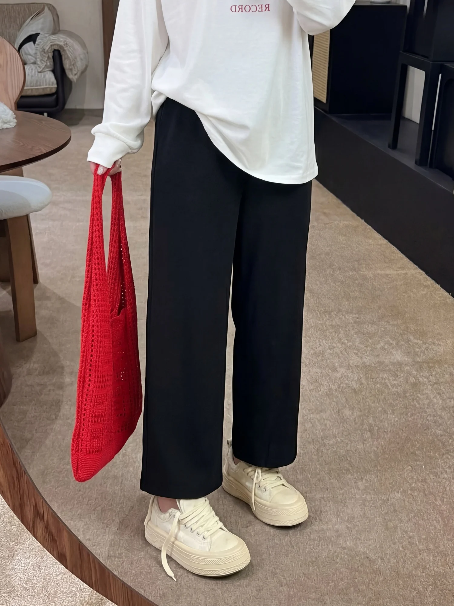 

Женские брюки больших размеров с эффектом похудения, прямые, с высокой талией, для весеннего повседневного стиля, свободного кроя, универсальные.