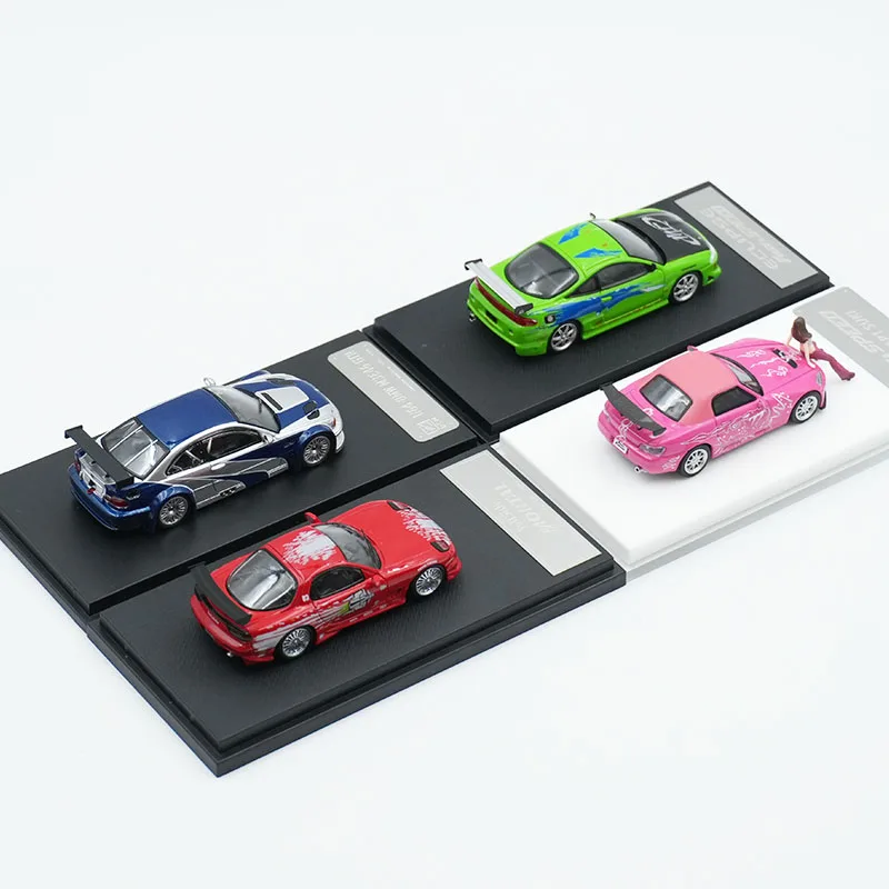 تجاوز FS مورتال DCM في المخزون 1:64 الكسوف D30 Robocar FNF S2000 AP1 SUKI E46 M3 GTR دييكاست نموذج سيارة جمع اللعب