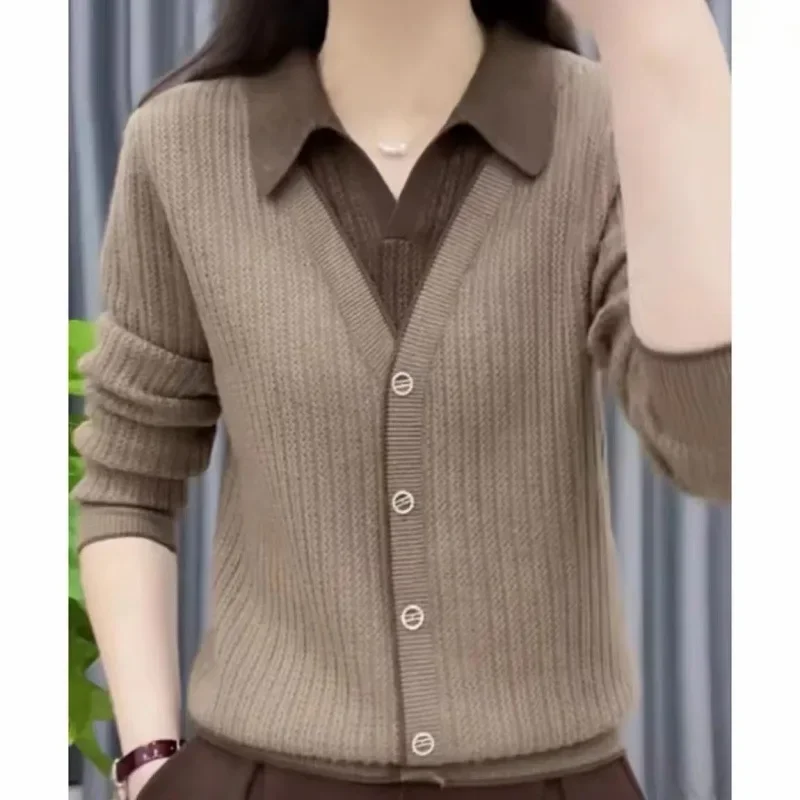 

Women's Fashionable Outerwear Base Shirt Spring Autumn Stylish Loose Knitted Sweater 2025 New Flip Collar Fake Two-Piece