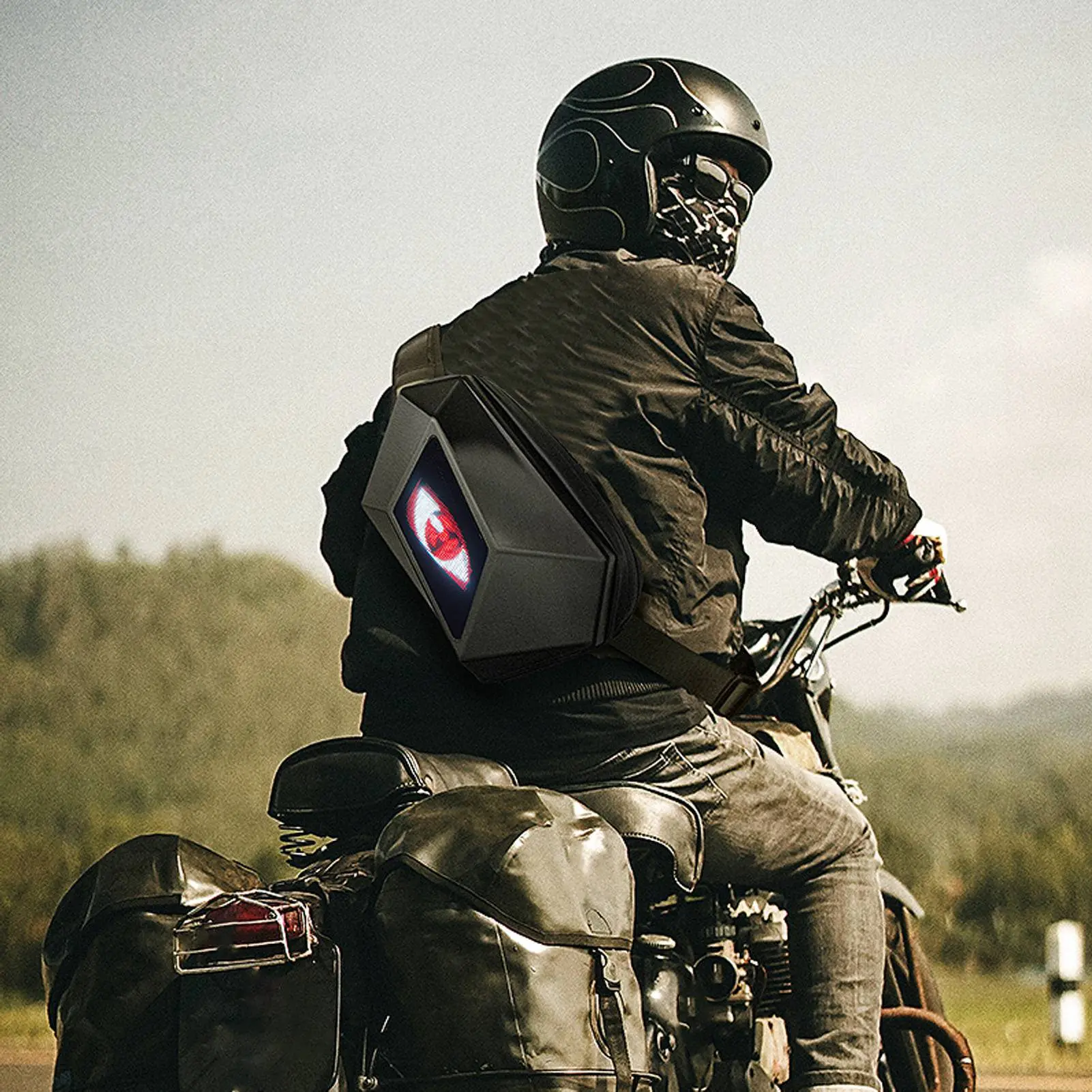 Motorcycle LED Display Backpack with APP Control Waterproof Adjustable Shoulder Strap USB 5V Travel Bag for Fashion Riders