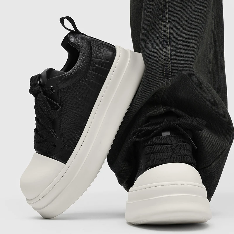 Men Low Cut Thick Soled Sports Shoes with Crocodile Pattern Embossed Round Toe Color Blocking High Street High Casual Shoes