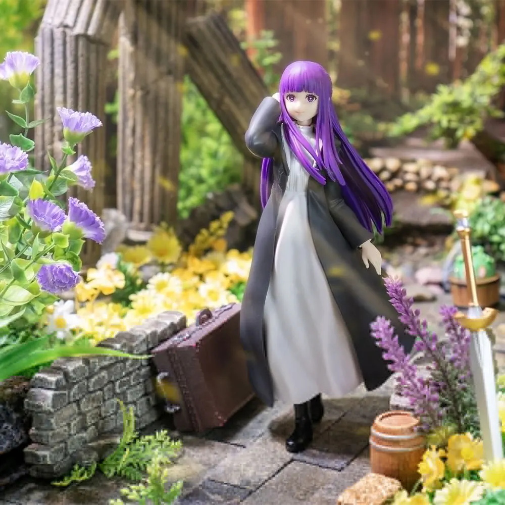 20CM Frieren Fern Figure Anime Frieren:Beyond Journey's End Cute Desktop Golf Doll Model Toy Gift Collection Ornaments PVC