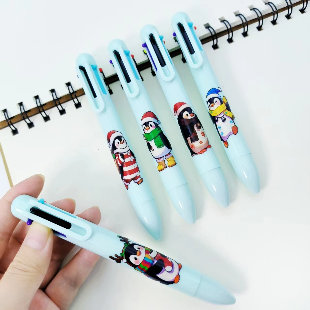

6/12PCS Cute Penguin Theme Multi Color Pen Christmas Penguin Style Ball Pen Six in One Multi Color Ball Pen