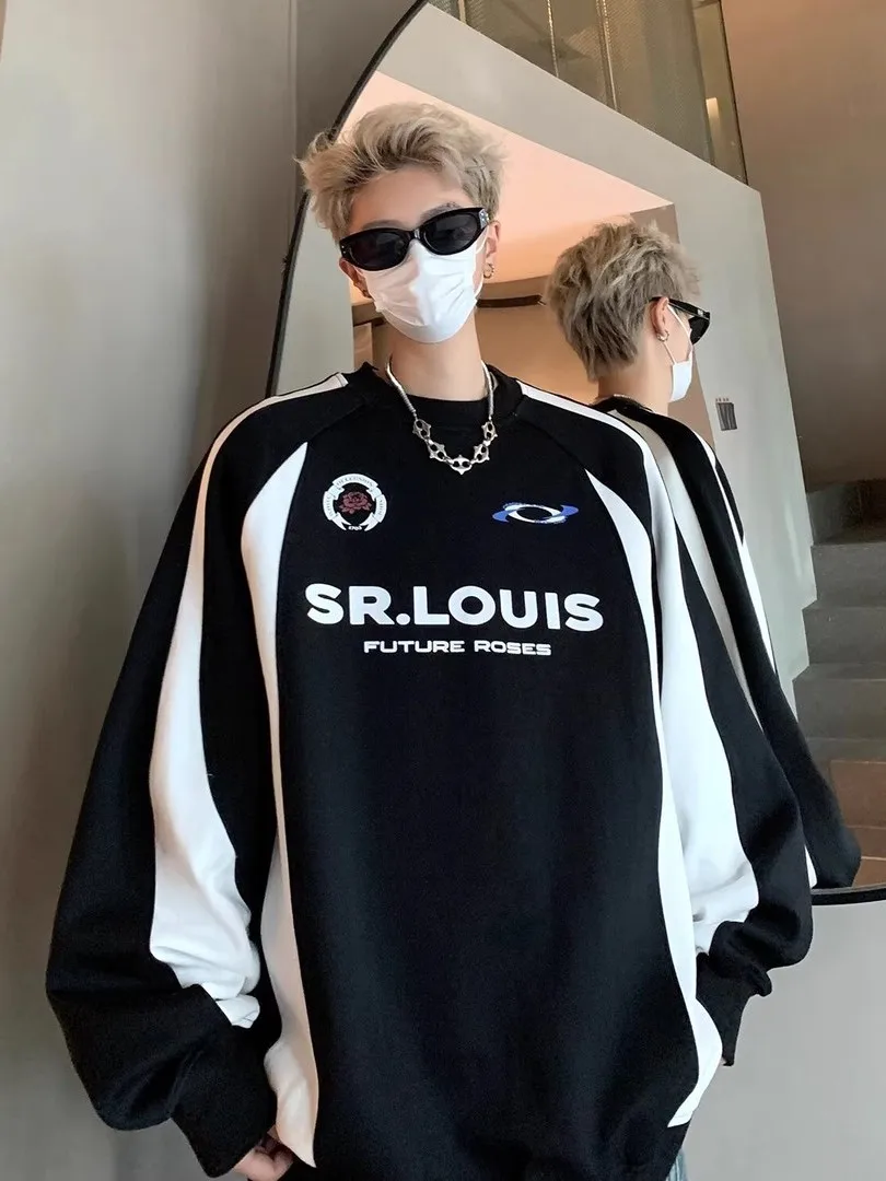 

Оверсайз свитшот в американском стиле с контрастным принтом, длинный рукав, весна-осень, унисекс, удобная хлопковая футболка