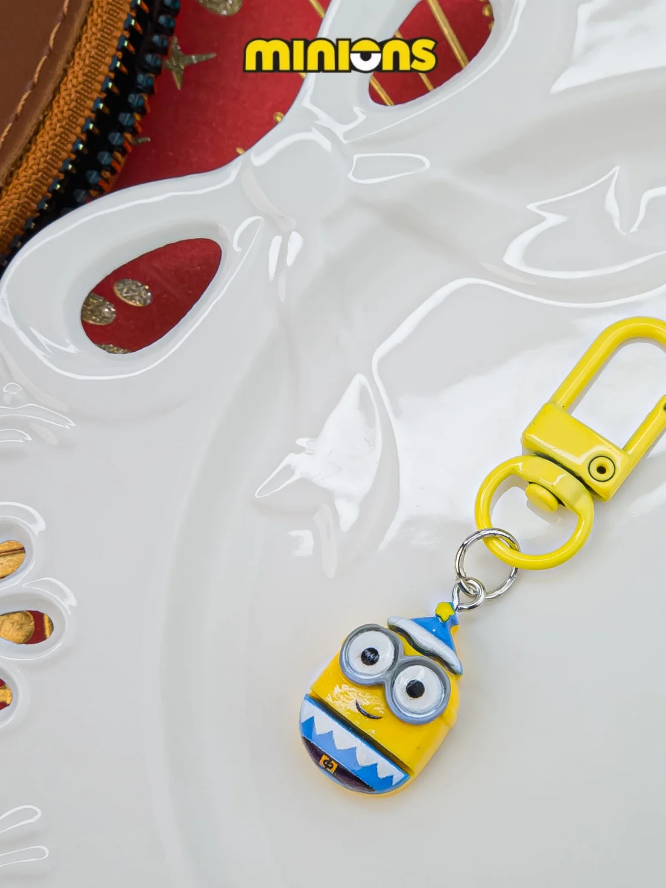 5Pcs/1Pc Minions Keychain Zipper Pendant, High-Quality Creative Metal Ornament, Suitable for Hanging on Keys, School Stationery, Bags, Backpacks, and Various Other Hanging Decorations, Creative Cartoon Accessories for