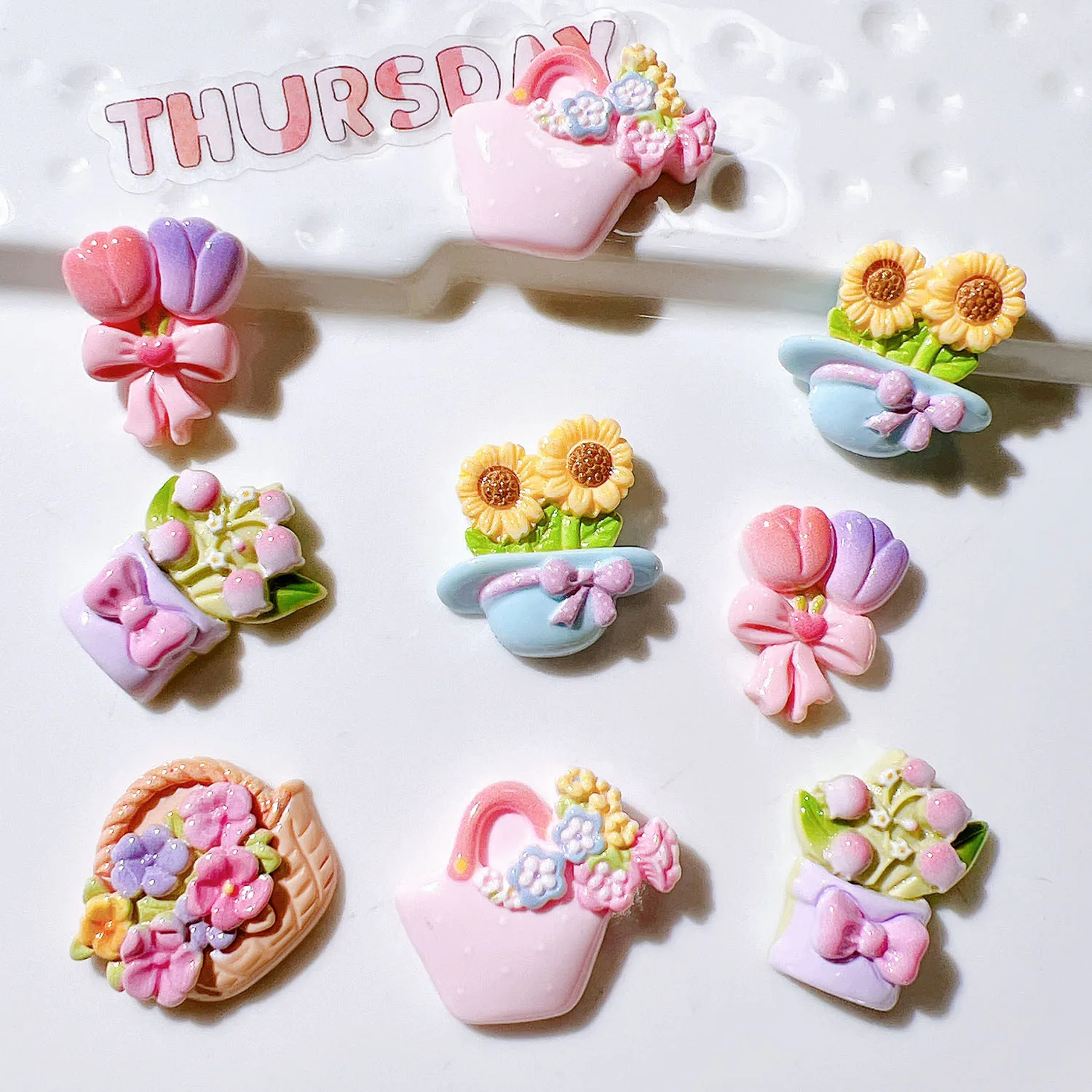 100pcs Wholesale Flower Basket Sunflower Resin Flatback Cabochon DIY for Shoes Phone Case Hairpin Keychain Earrings Scrapbook