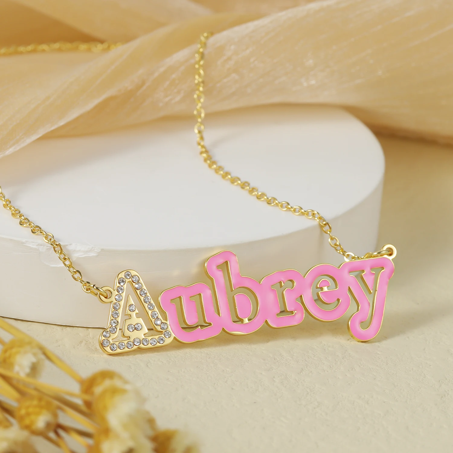 

Customized Name Necklace Enamel Pendent With Daimond Personalized Jewelry For Women Colorful Enamel Nameplate Jewelry Gift