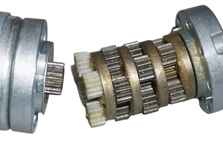 42 مللي متر 775 محرك تروس كوكبي 12 فولت/18 فولت/24 فولت 139:1 نسبة 4-مرحلة مخفض معدني ث/0.3-0.4A بدون تحميل للصناعة