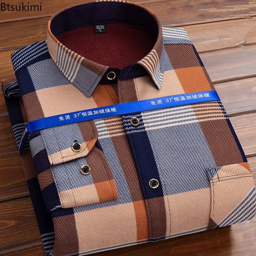 New 2026 Men's Long Sleeve Warm Plaid Shirt Autumn Winter Thick Fleece Casual Oversized Shirt Male Vintage Sweater Men Clothing