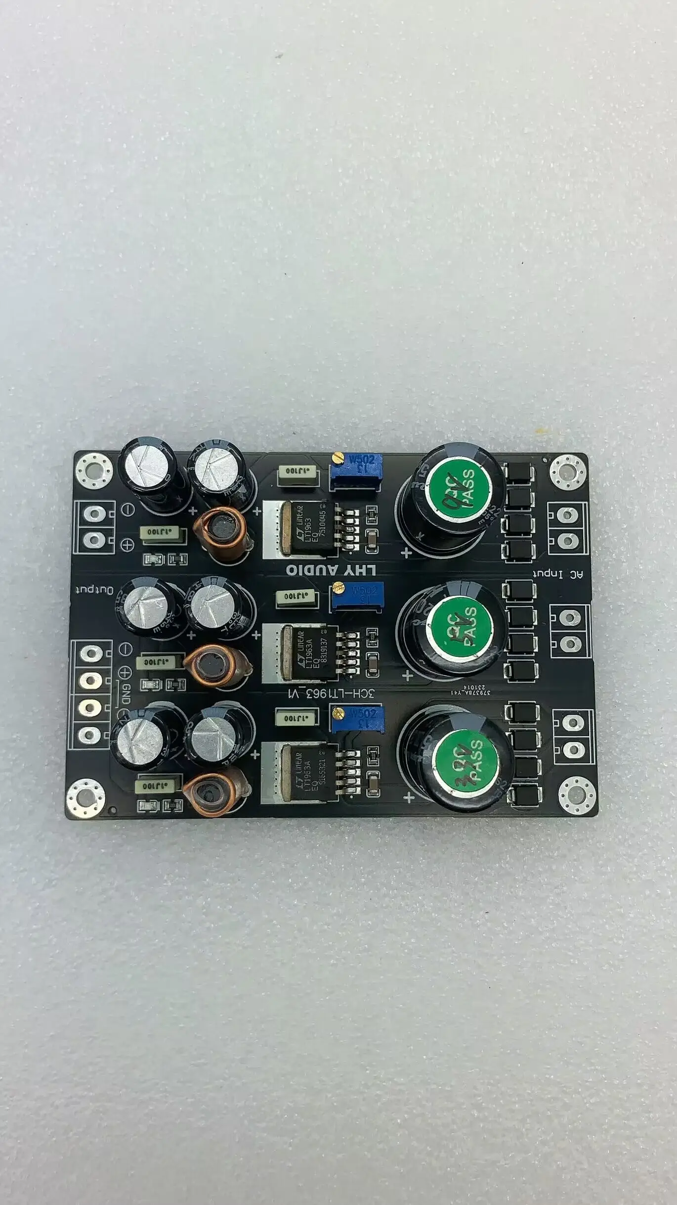Alta fidelidade diy 3-channel dc linear positivo e negativo fonte de alimentação regulada placa terminada lt1963a op + mos de alta velocidade e baixo nível de ruído