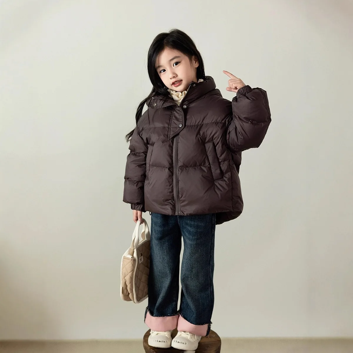

Winter and autumn children's parka coats, women's style, thick and large-sized, suitable for toddlers, warm winter short jackets