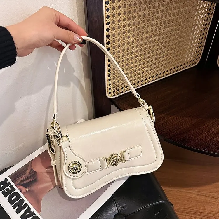 

2025 New Fashion Mini Bag for Women, Chic Hardware Accent with Quilted Crossbody Purse, Versatile Convertible Shoulder Bag