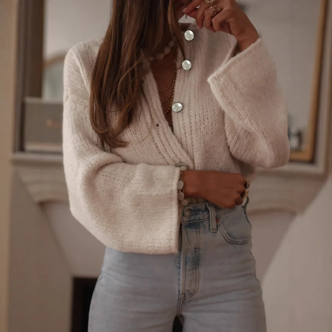 Elegant French Style Women's Cardigan Apricot V-Neck Single Breasted Female's Knit Sweater Autumn Slouchy-Style Sweater For Lady