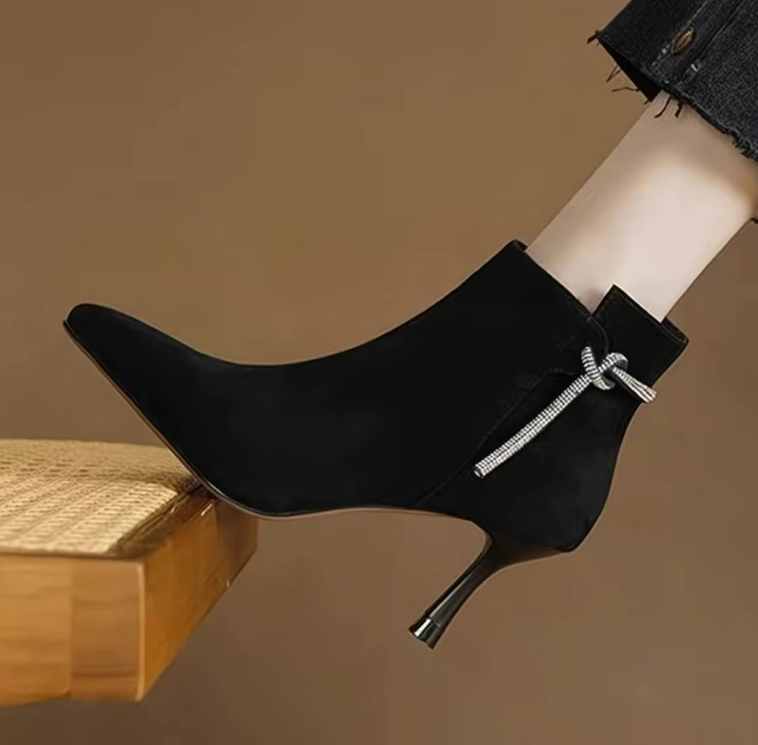 جديد الخريف حذاء من الجلد الجلد المدبوغ أحذية من الجلد للنساء أشار تو أحذية كعب رقيقة سستة الأحذية الحديثة عقدة أحذية عالية الكعب