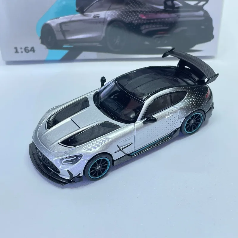 In stock: 1:64 AMG GT silver star alloy replica vehicle model, boy toy gift, room collection statue