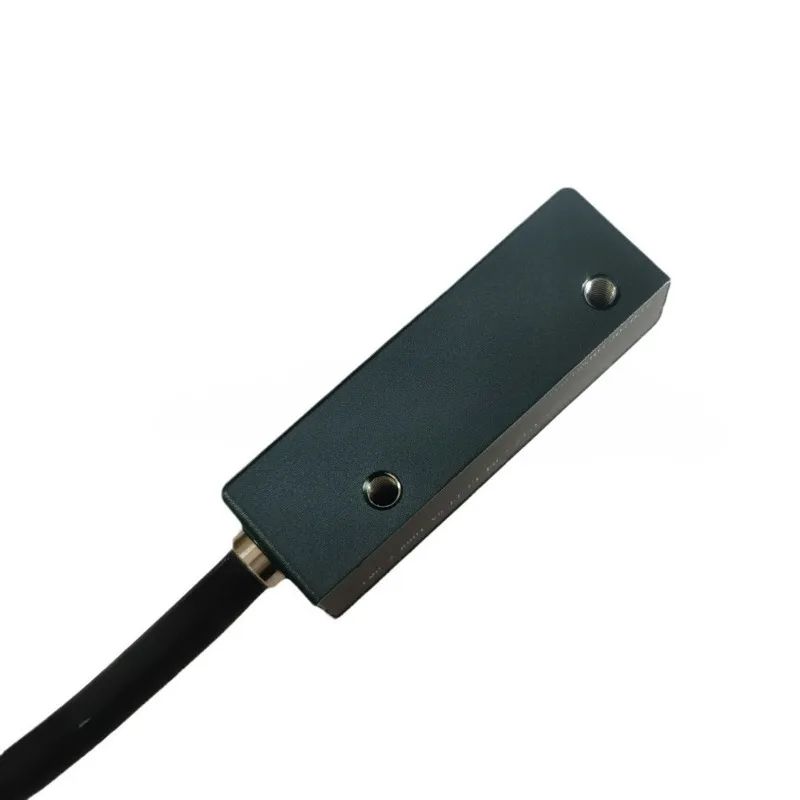Read head grating scale sensor