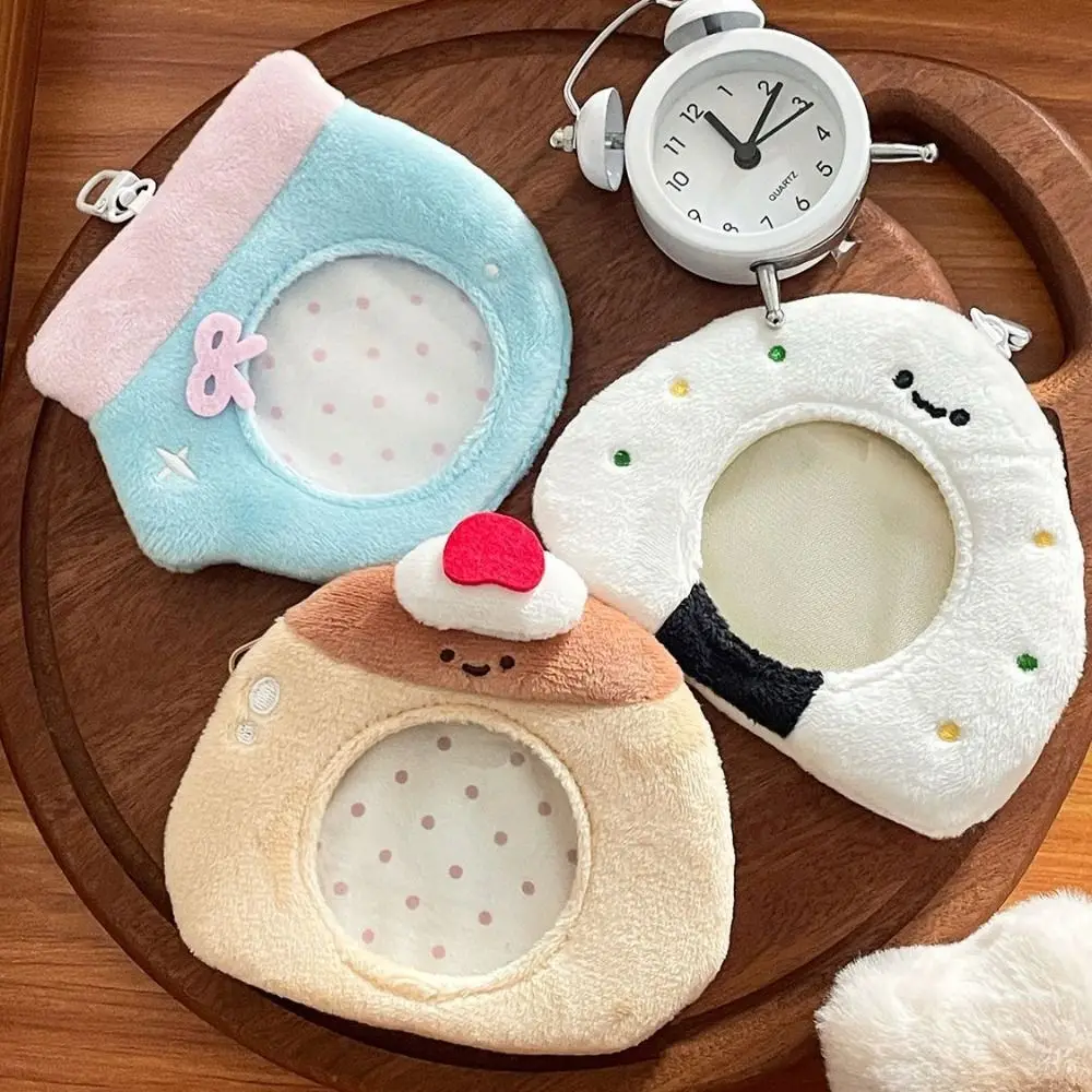 Niedlicher Kartenhalter Mini mit Reißverschluss Abzeichen Schutzhülle Cartoon Tragbare Tasche Anhänger