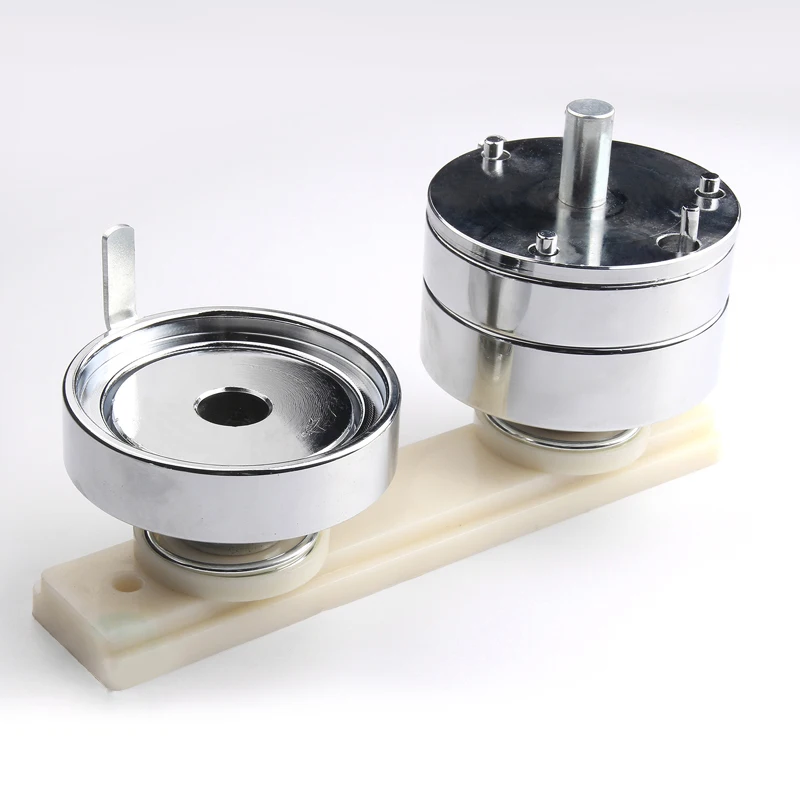 

Interchangeable Button Badge Making Machine Mould Mould 75mm Diameter