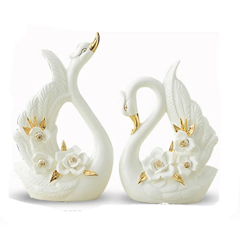 A Pair White Swan Lovers Home Decor Ceramic Crafts Porcelain Animal Figurines Wedding Decoration Lovers Gift