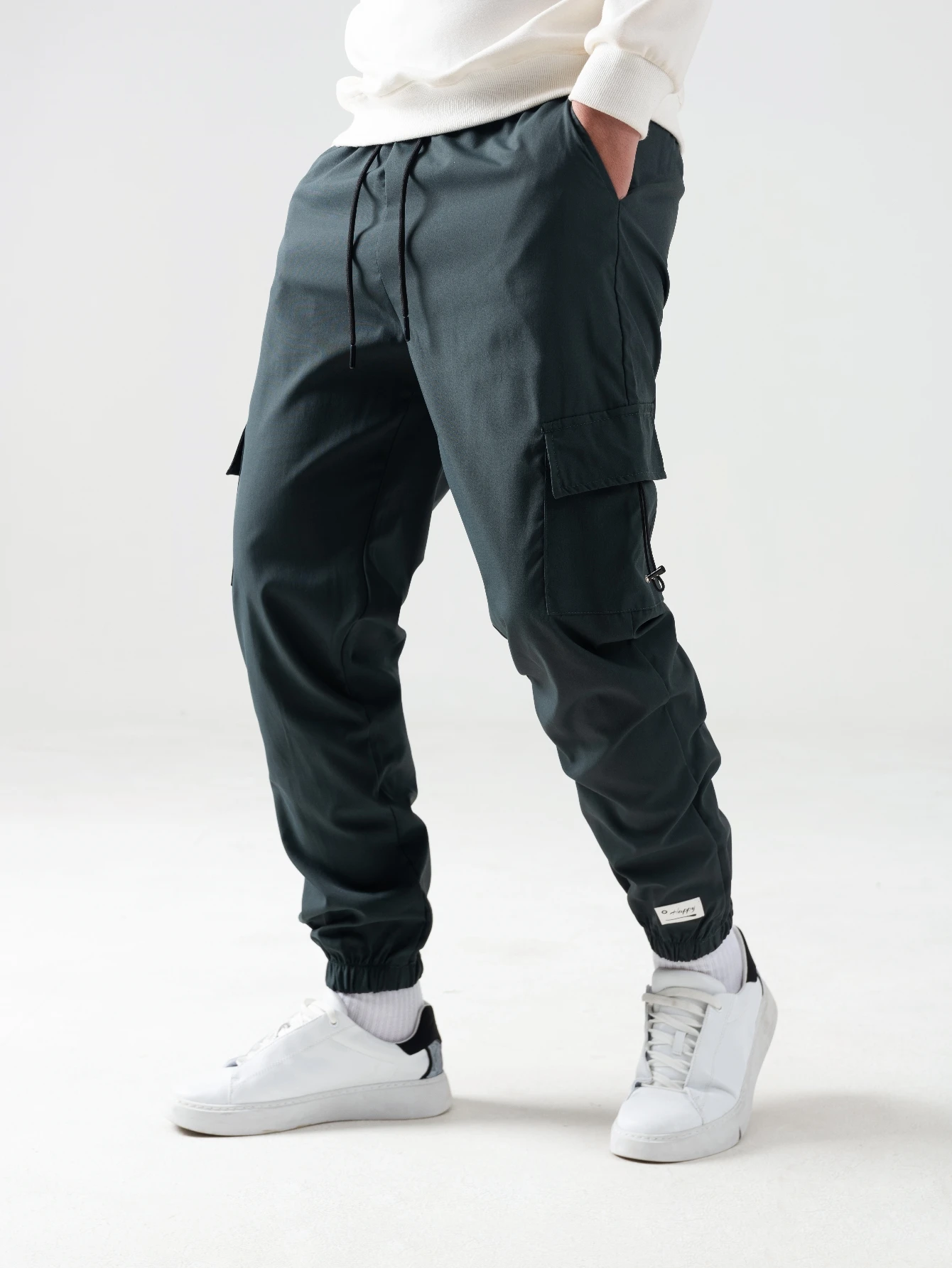 

Cargo Pants Men Multi-Pocket Camouflage Man Sweatpants Streetwear Casual Plus Size Hip Hop Trousers
