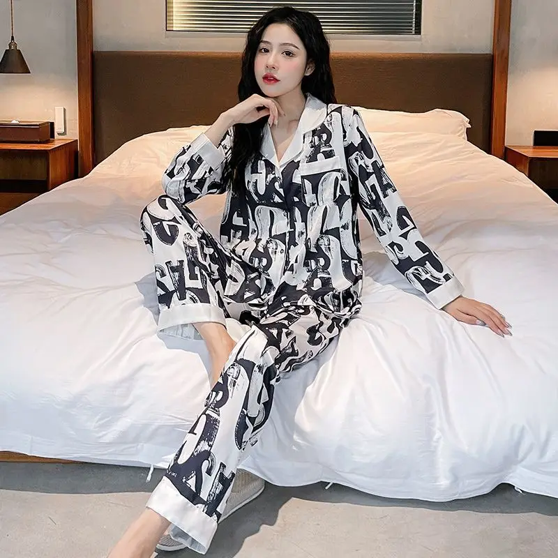 2024 Spring Autumn New Women Pajamas Female Ice Silk Long Sleeve Lapel Nightclothes Suit High Sense Cardigan Casual Homewear
