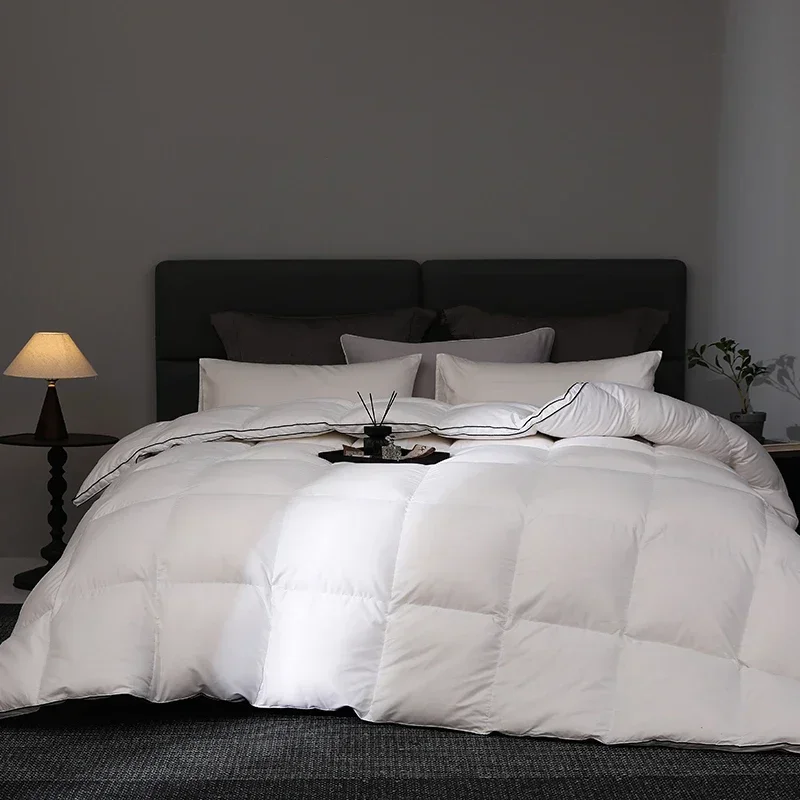 Smart Climate Down Comforter: 95% Goose Belly Down, 850FP - Regulates Heat/Cold, King Size