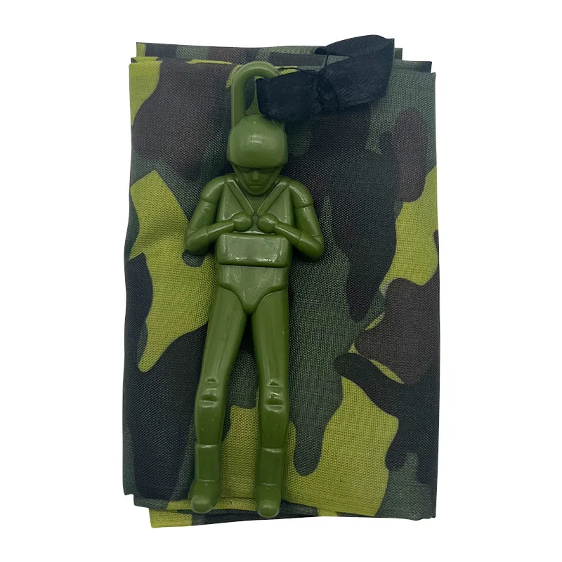 1 stks Hand Gooien Parachute Kids Outdoor Grappig Speelgoed Spel Speelgoed voor Kinderen Fly Parachute Sport met Mini Soldaat Speelgoed