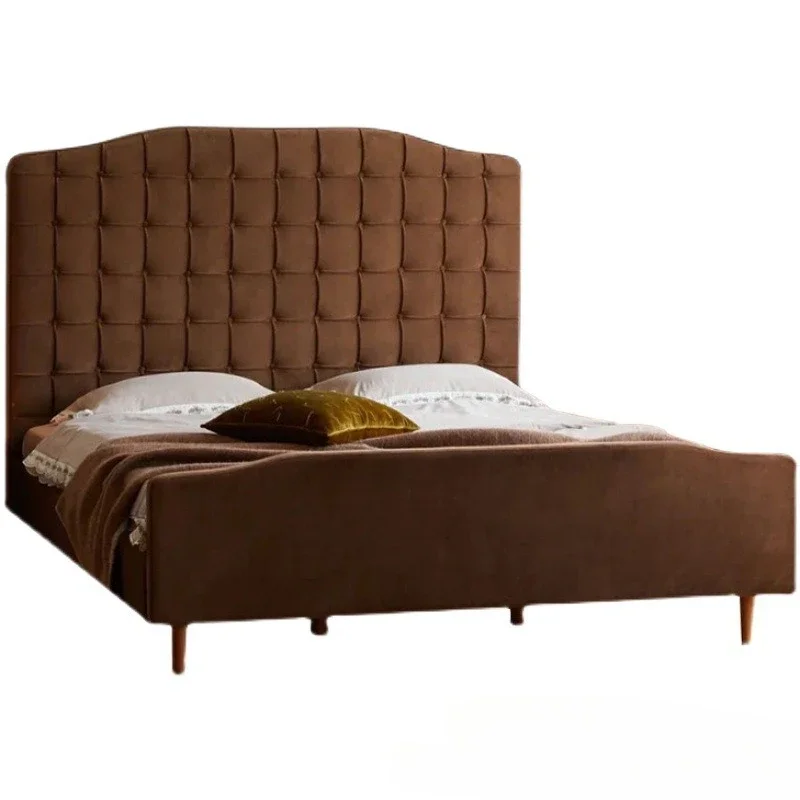 

French Nordic retro light luxury art solid wood bed, double square grid buckle fabric soft bag bed