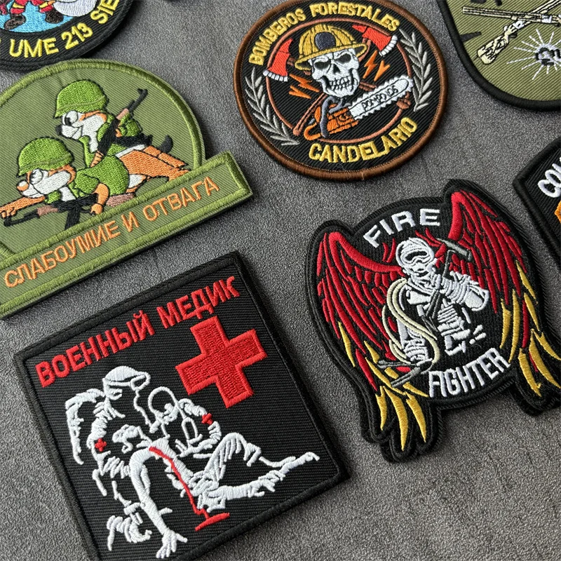 Parche militar bordado chevron con velcro para insignias tácticas