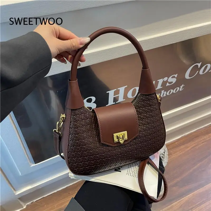 

Woven Pattern Hobo Bag with Lock Accent Versatile Shoulder and Crossbody Handbag for Women Daily Use