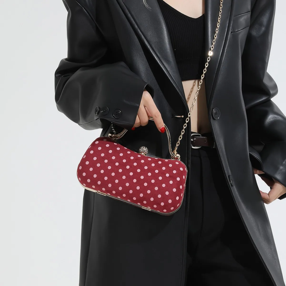

2025 New Chain Strap Shell Bag for Women, Multi-Way Shoulder Crossbody Purse, Elegant Top Handle Clutch, Chic & Versatile​