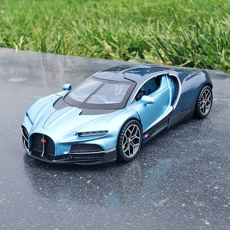 Supercar Tourbillon Bugatti 1:32, modelo de coche de aleación con sonido y luz de alta simulación, coche fundido a presión, juguete para regalo para niños