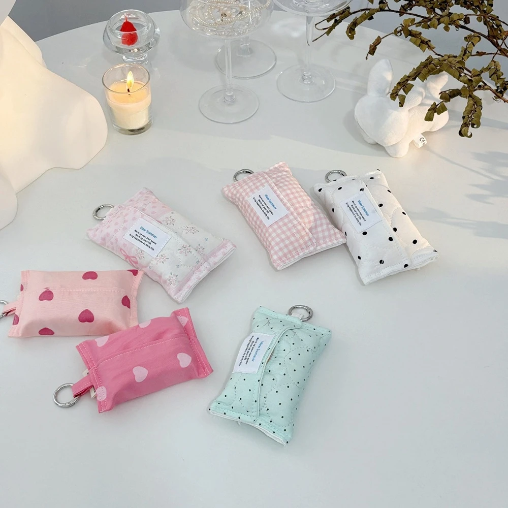 Pink Heart-shaped Pattern Facial Tissue Bag Tampon Storage Mini Tissue Storage Case Commuting Girl Can Be Used As A Bag Pendant