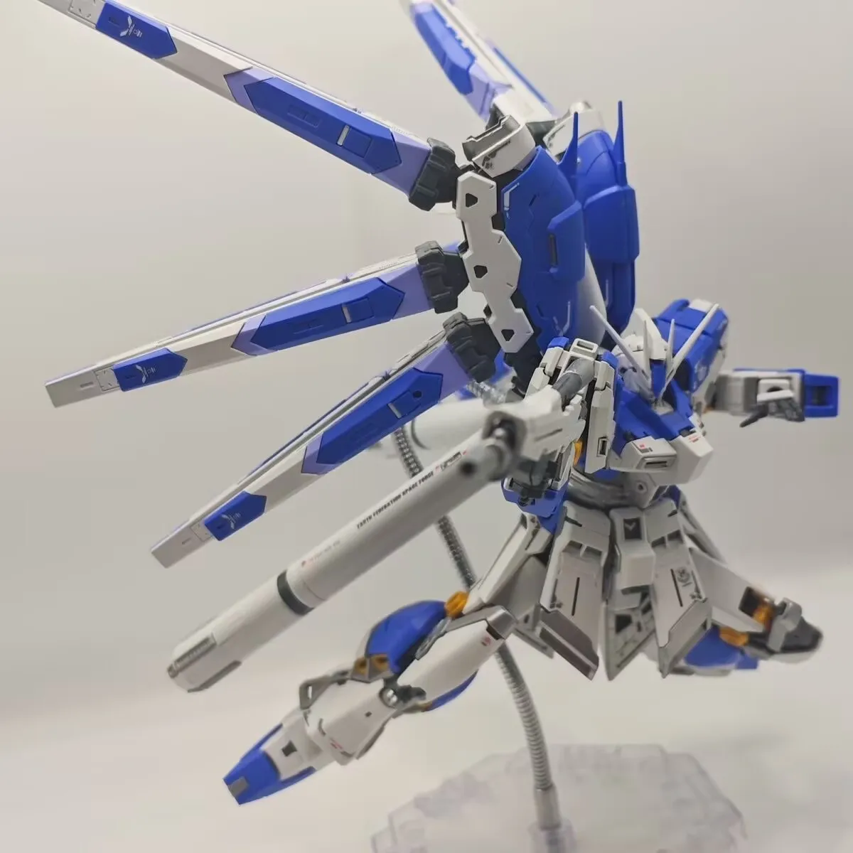 متوفر Gl نموذج RG-93-V2 Hi-ν Mech تجميع أطقم منمذجة مرحبا نو HG 1/144 عمل أرقام سطح المكتب الديكور دمية Gk الصبي لغز لعبة #2