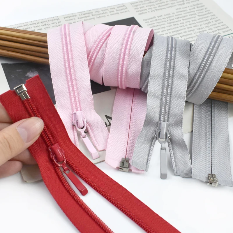 

2-10P 5# Separable Nylon Zipper 70cm Colored Open-End Zippers Sunblock Single Opening Zips Sewing Zip Repair Kit DIY Accessories