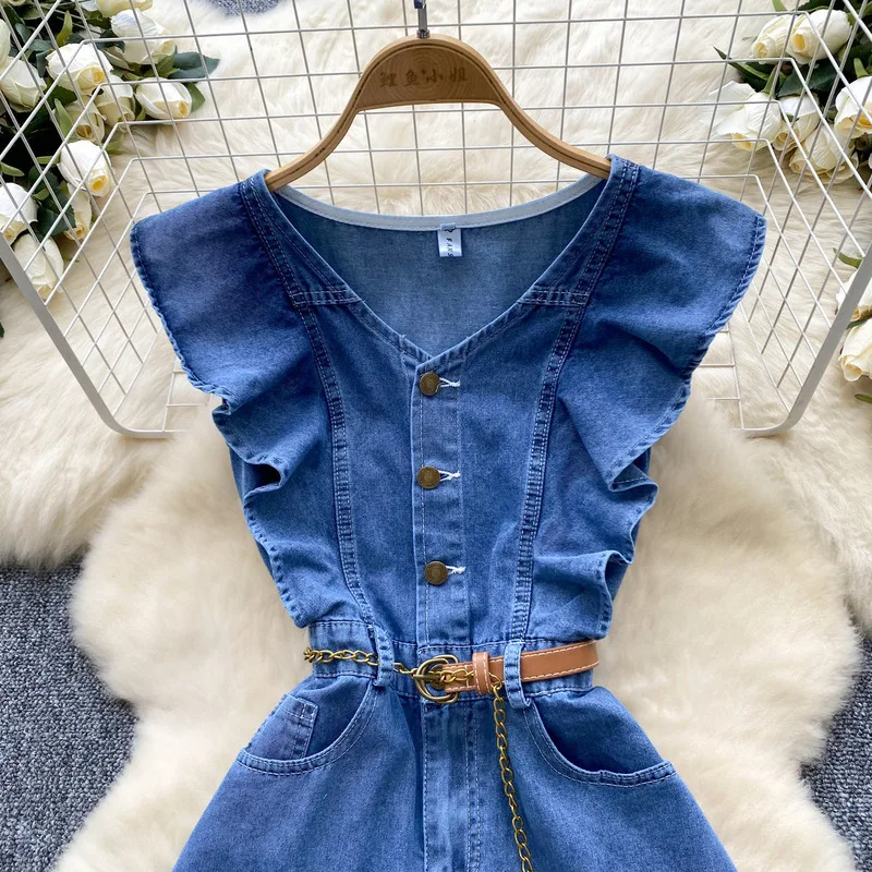 WTHT New Trendy Women\'s V-neck Ruffled Edge Sleeveless Denim Dress 2024 Autumn Chain Belt Single Breasted Dresses Female 1LS126
