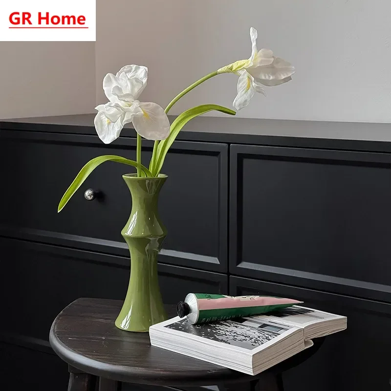 Bamboo-Joint Ceramic Vase, High-End Niche Light Luxury Vase, Artistic Floral Ornament for Home Desktop Flower Display