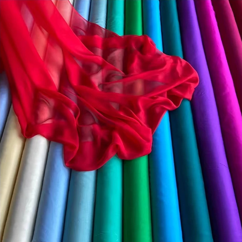 6mm-140cm幅のシルクシフォン衣料用生地、軽くて薄い、1メートルあたり、複数の生地は継ぎ合わせて未裁断です。