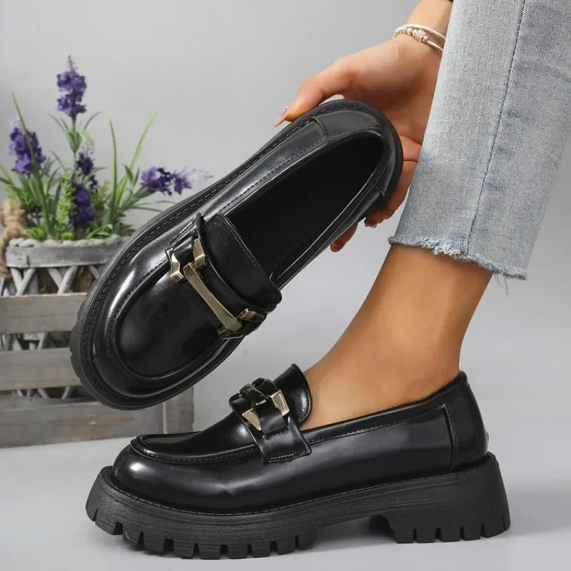 2024 Female Shoes Women Fashion Mary Janes Round Toe Flats Loafers Oxfords Platform Casual Metal Chain Buckle Ladies Heels Black