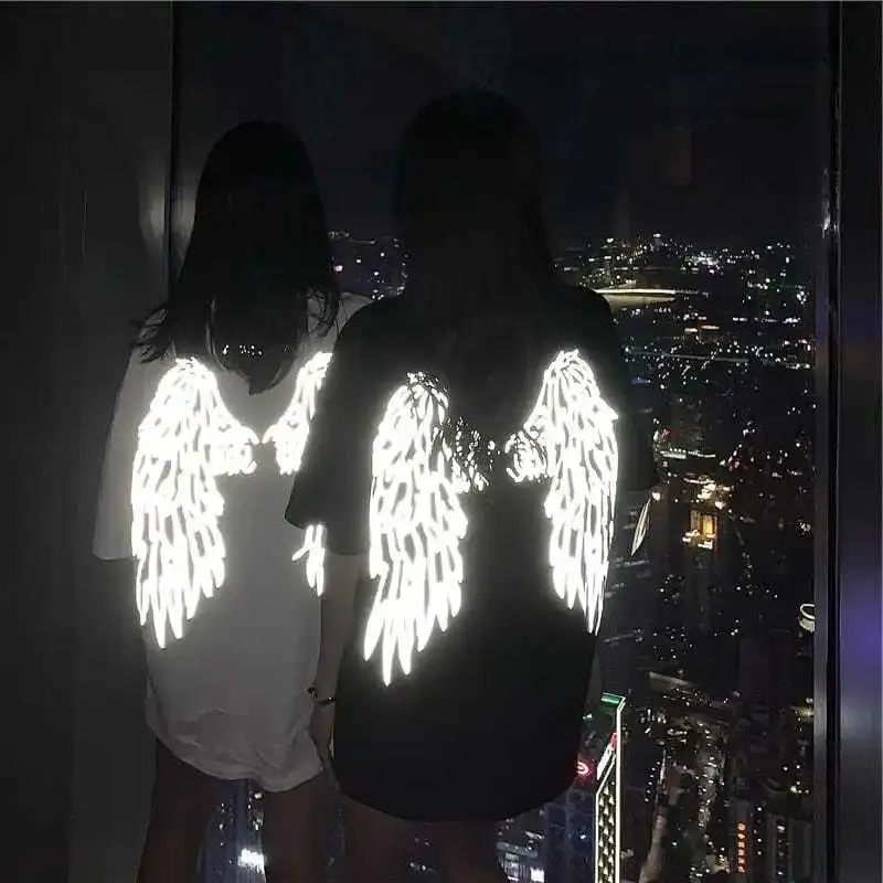 

Summer Reflective Wings Harajuku Short-sleeved T-shirt Male and Female Couples Hip-hop Loose 5-point Sleeve Top Goth 2023