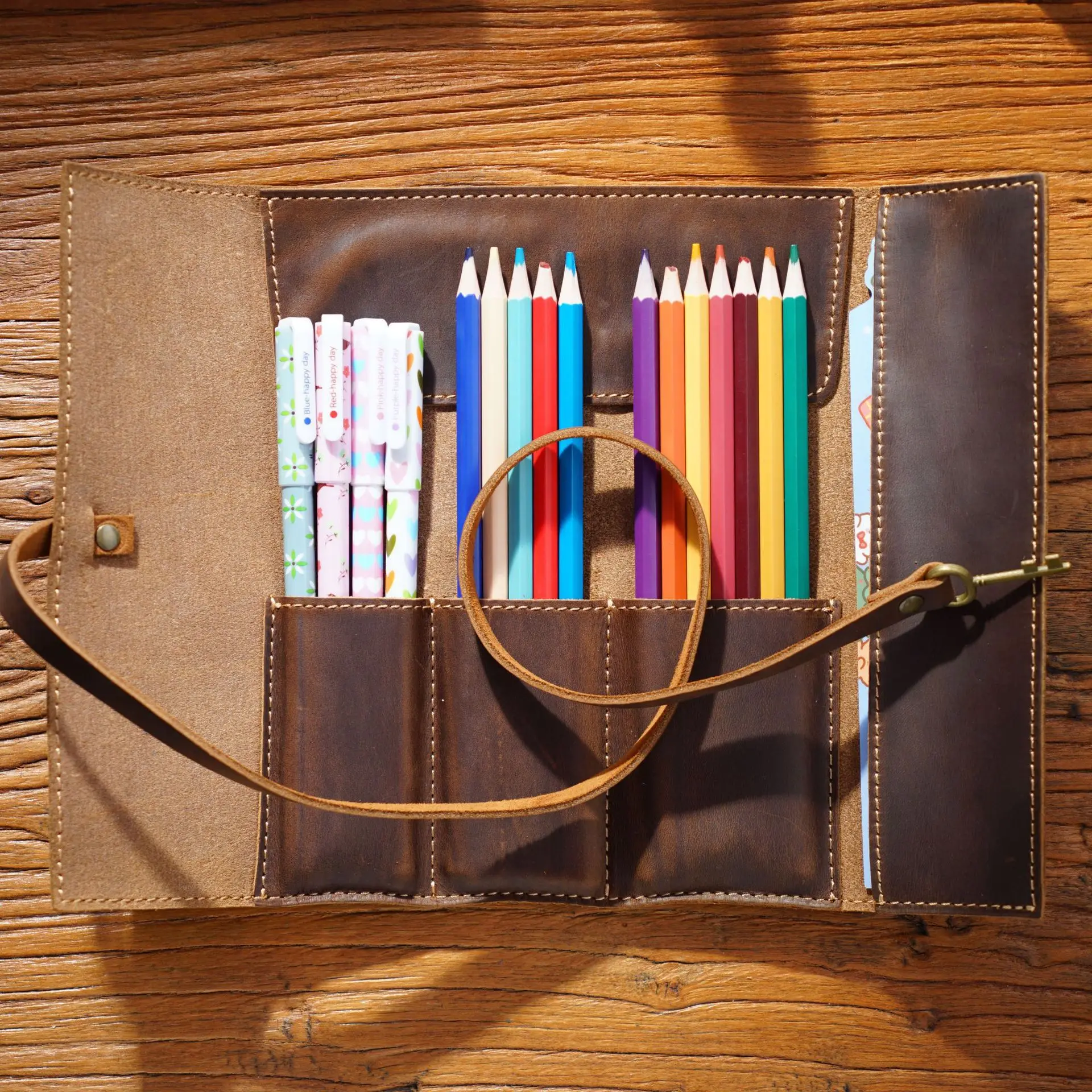 astuccio-portapenne-in-pelle-di-alta-qualita-stile-vintage-con-finitura-«crazy-horse»-semplice-e-versatile-ideale-per-riporre-articoli-di-cancelleria