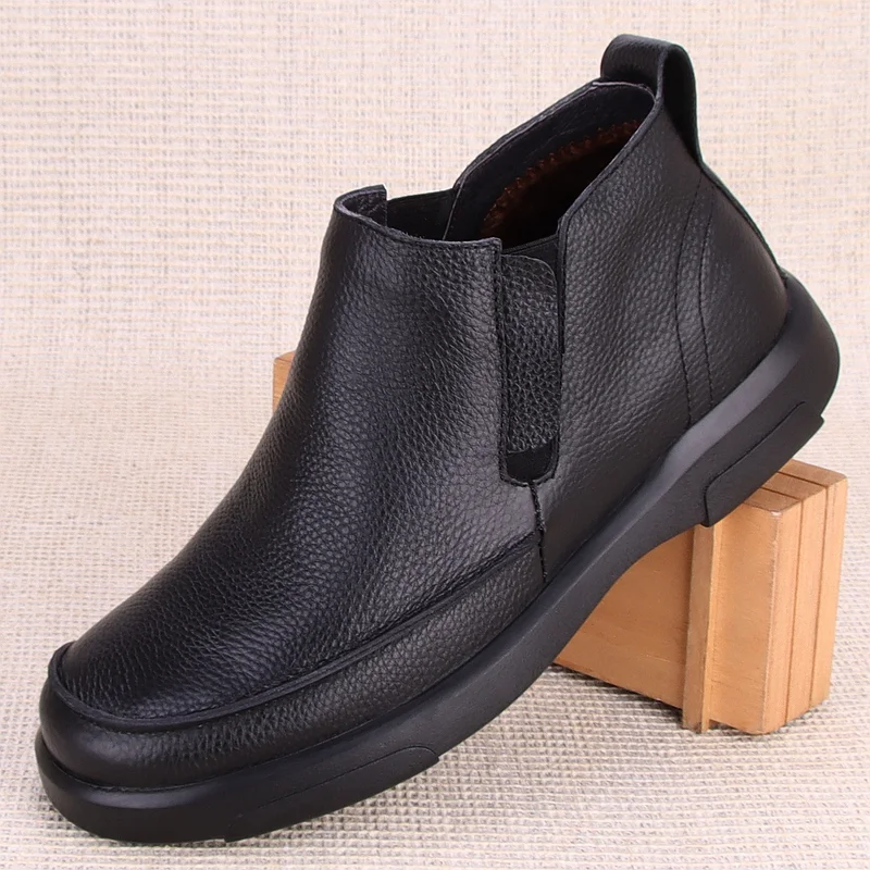 Vintage Genuine Leather Men Chelsea Boots Winter Warm Casual High-top Shoes British Style Short Plush Design Loafers Black M8098