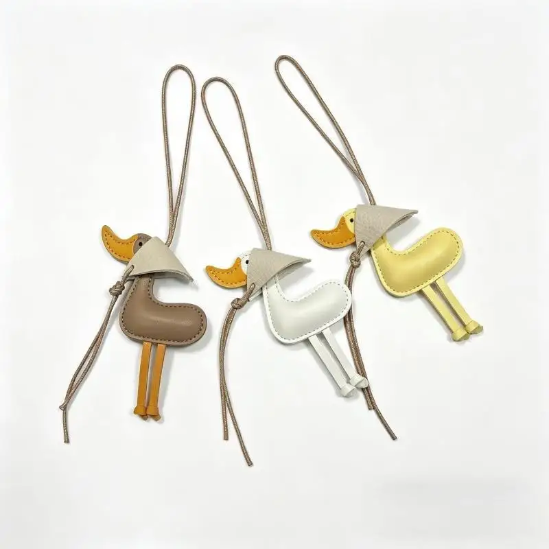 Cute Duckling Scarf Keychain Leather Bag Charm Cartoon Pendant For Car Keys Backpack Decoration Gift