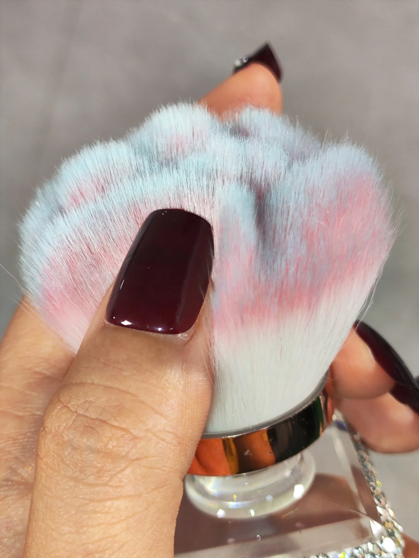 Brosse de réglage en plastique multifonctionnelle, ensemble de diamants artificiels, brosse à blush à fouet avancée, outil de beauté souple portable pour le voyage